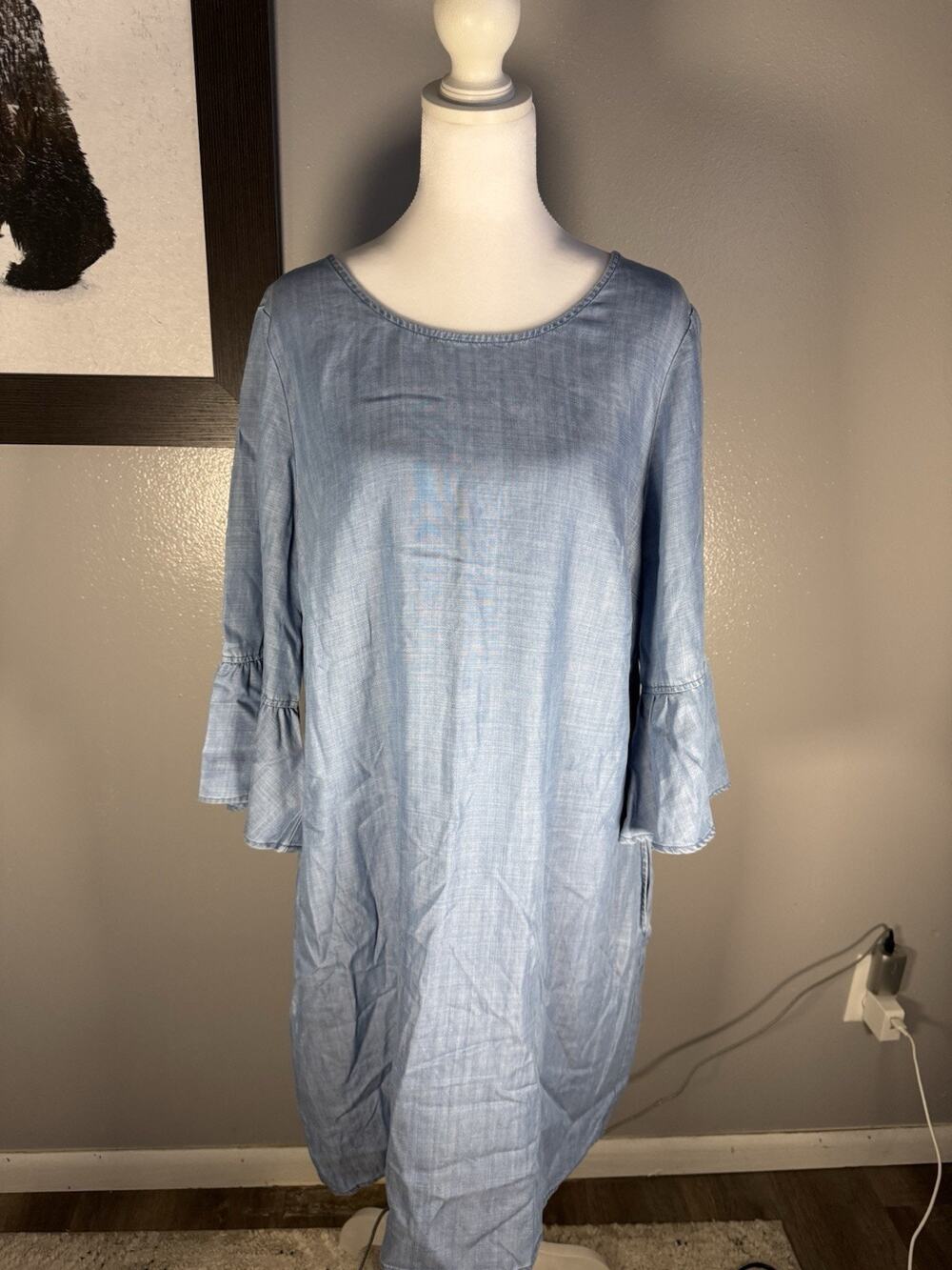 Tommy Bahama Blue Chambray All Day Flounce Bell Sleeve Midi Dress Women’s Medium